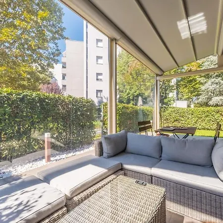 Con Giardino In Piena Citta Διαμέρισμα *